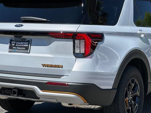 New 2026 Ford Explorer Tremor AWD/4WD image 8