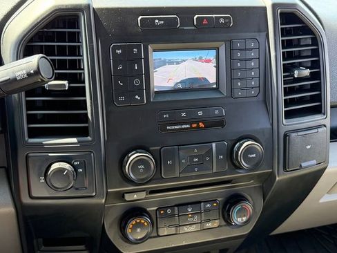 Used 2018 Ford F150 XL w/ Equipment Group 101A Mid RWD image 18