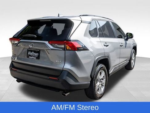 Used 2021 Toyota RAV4 XLE w/ Carpet Mat Package (TMS) AWD/4WD image 6