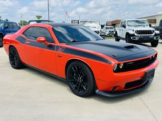 Used 2018 Dodge Challenger T/A RWD video 2