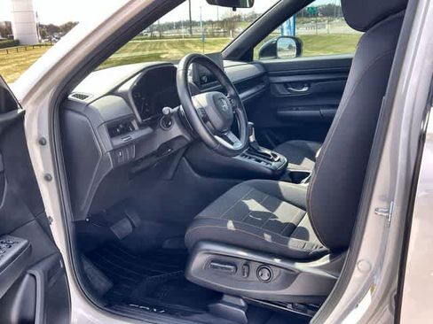 Certified 2025 Honda CR-V Sport image 3