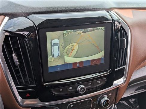 Used 2018 Chevrolet Traverse High Country AWD/4WD image 20