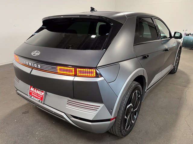 Used 2023 Hyundai Ioniq 5 Limited RWD image 3