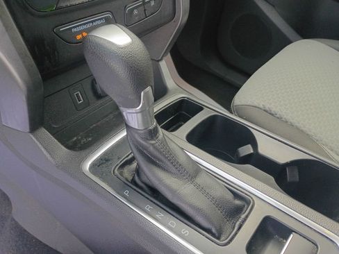 Used 2017 Ford Escape SE w/ SE Cold Weather Package image 23