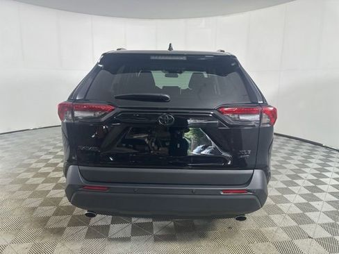 Used 2025 Toyota RAV4 XLE w/ Convenience Package AWD/4WD image 6