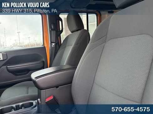 Used 2021 Jeep Wrangler Unlimited Sport image 20