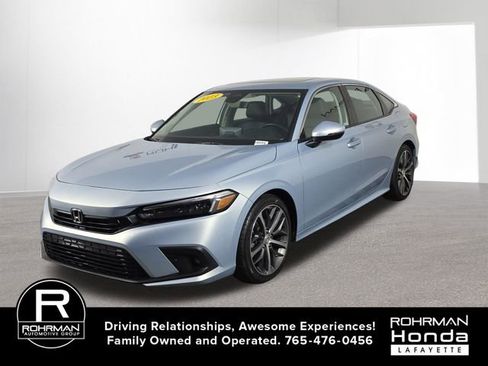 Used 2023 Honda Civic Touring image 1