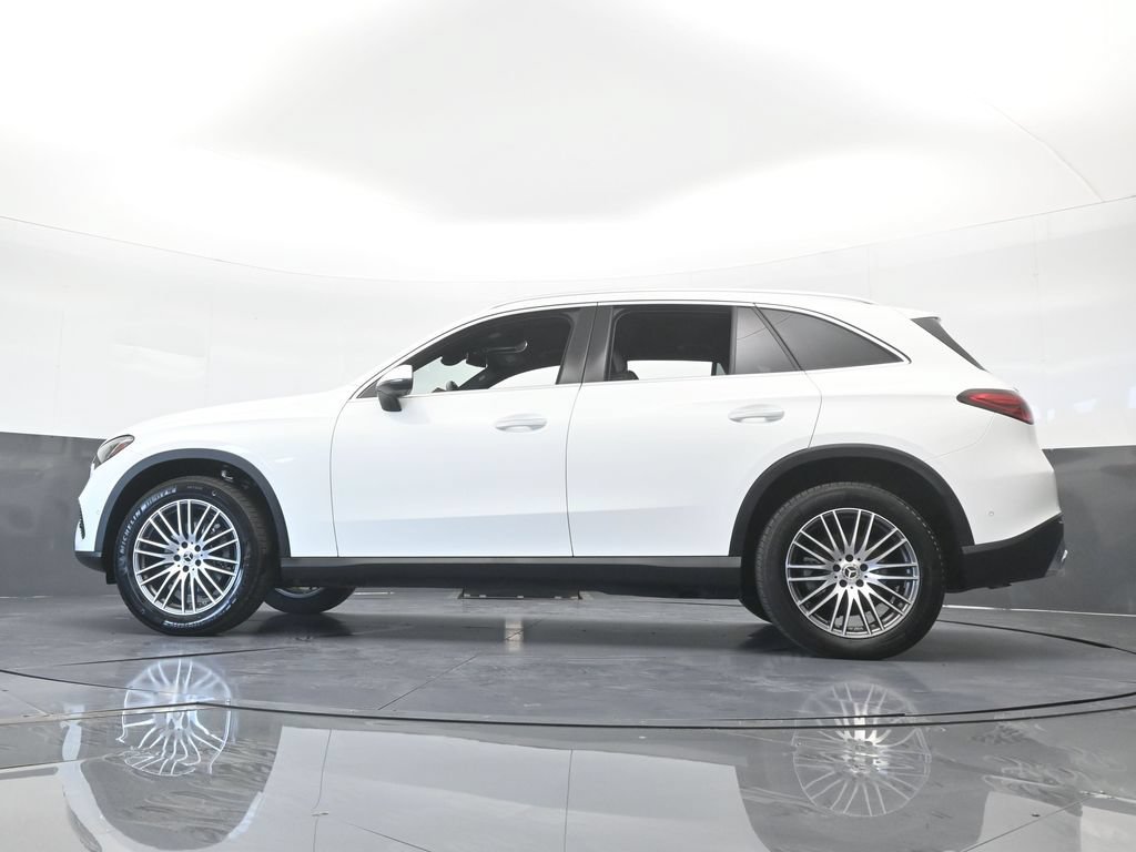Used 2026 Mercedes-Benz GLC 300 image 58
