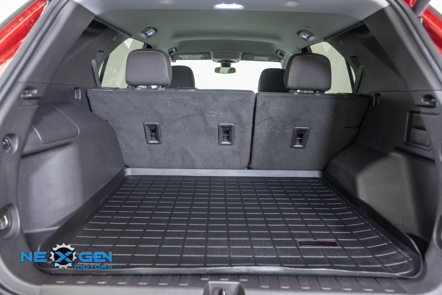 Used 2024 Chevrolet Equinox LT FWD image 31