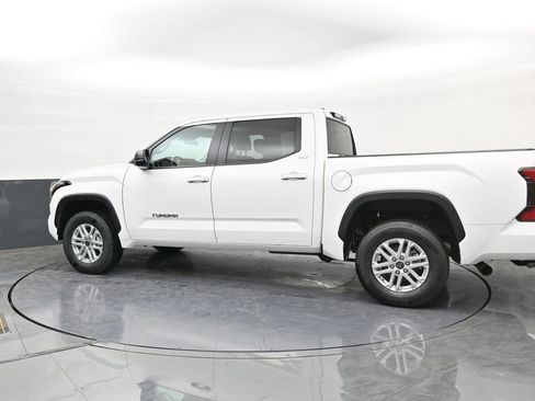Used 2024 Toyota Tundra SR5 w/ SR5 Premium Package AWD/4WD image 5
