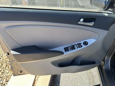 Used 2017 Hyundai Accent Value Edition FWD image 10
