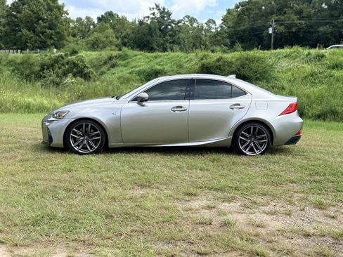 Used 2019 Lexus IS 350 F Sport AWD/4WD image 2