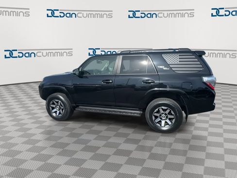 Used 2019 Toyota 4Runner TRD Off-Road Premium AWD/4WD image 5