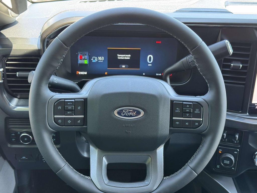 Used 2026 Ford F350 Lariat w/ Black Appearance Package AWD/4WD image 10