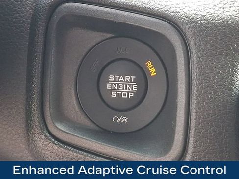 Used 2025 Jeep Wrangler Unlimited Sport AWD/4WD image 18