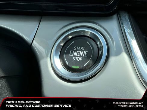 Used 2025 Chevrolet Trax LT w/ LT Convenience Package FWD image 28