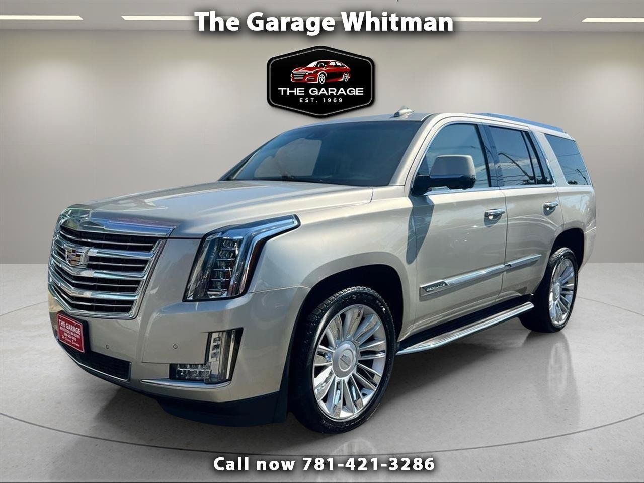 Used 2015 Cadillac Escalade Platinum AWD/4WD image 1