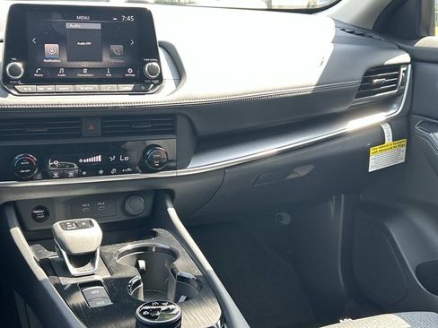 New 2026 Nissan Rogue SV AWD/4WD image 24