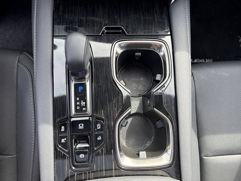 Used 2025 Lexus RX 350 AWD w/ Technology Package image 30