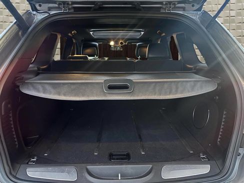 Used 2015 Jeep Grand Cherokee Limited w/ Luxury Group II image 41