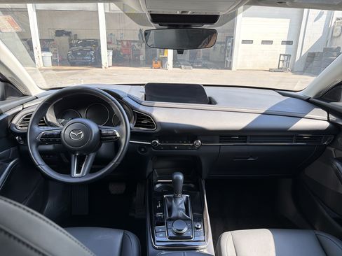 Used 2025 MAZDA CX-30 AWD 2.5 S w/ Preferred Package image 11