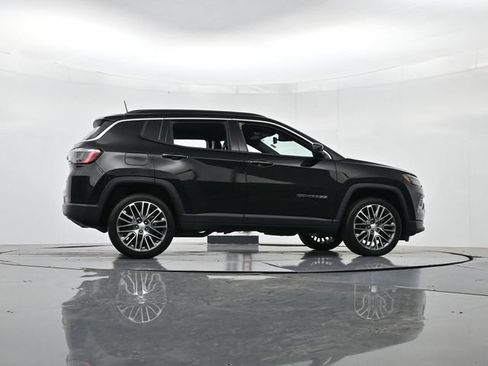 Used 2023 Jeep Compass Limited w/ Elite Group AWD/4WD image 35