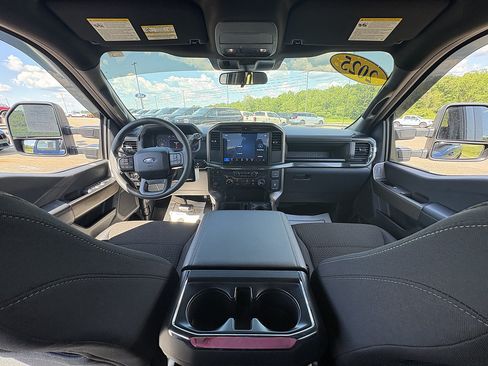 Used 2025 Ford F150 STX w/ Equipment Group 201A FX4 AWD/4WD image 21