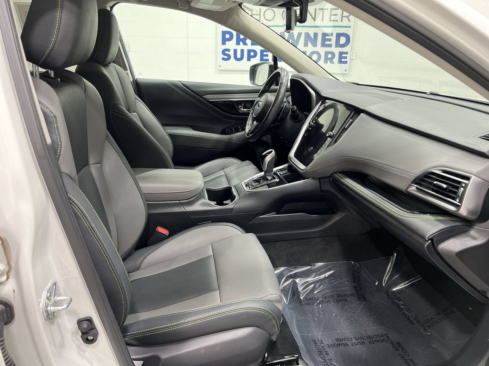 Used 2024 Subaru Outback Onyx Edition AWD/4WD image 24
