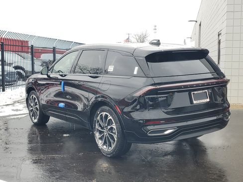 New 2026 Lincoln Nautilus Reserve image 3