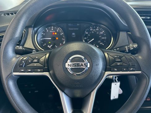 Certified 2022 Nissan Rogue Sport S image 22
