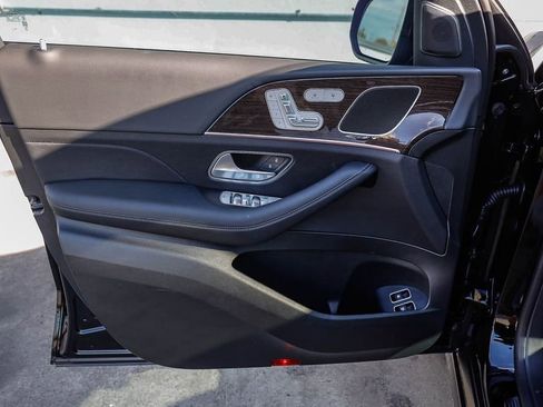 Used 2025 Mercedes-Benz GLE 450e GLE 450e image 22