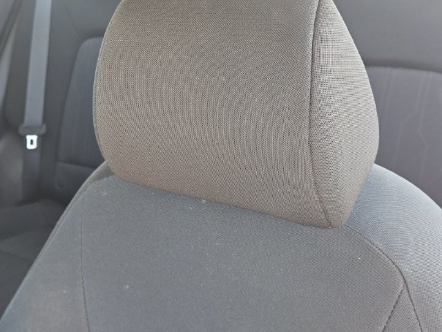 Used 2026 Hyundai Venue SE FWD image 15