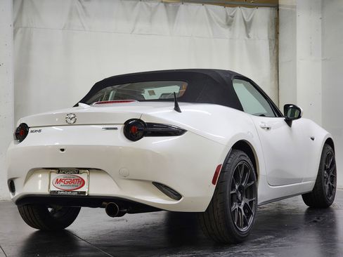 Used 2022 MAZDA MX-5 Miata Grand Touring image 5