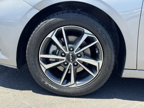 Used 2024 Kia Forte LXS FWD image 6
