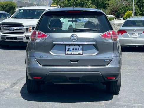 Used 2014 Nissan Rogue S AWD/4WD image 6