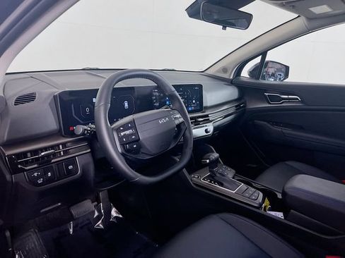 Used 2026 Kia Sportage SX FWD image 11