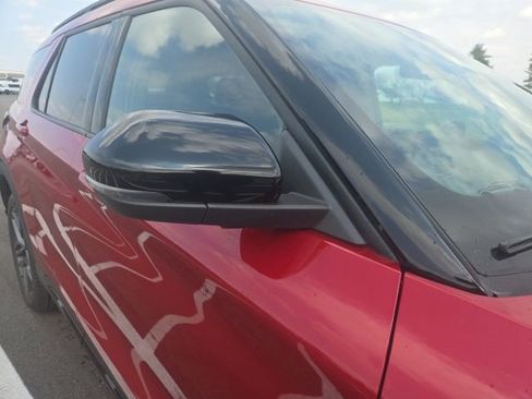 Used 2025 Ford Explorer ST image 5