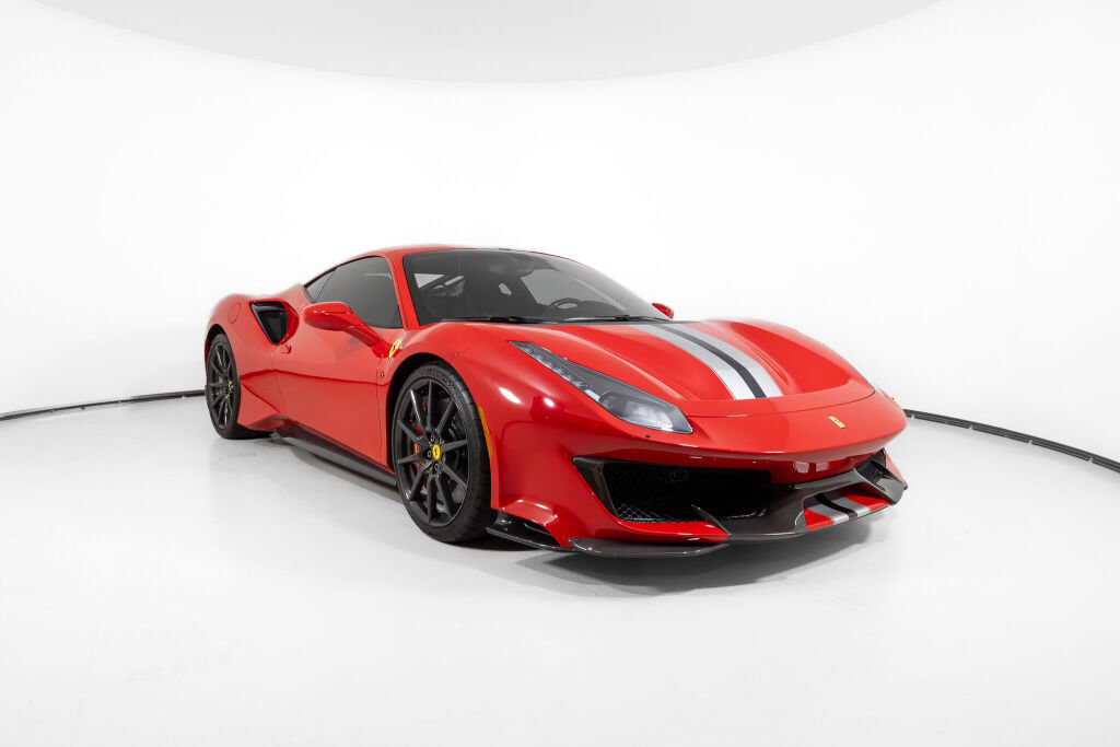 Used 2020 Ferrari 488 Pista Coupe RWD image 11