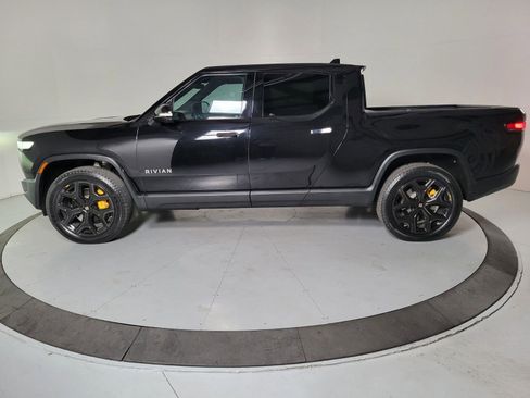 Used 2023 Rivian R1T Adventure image 8