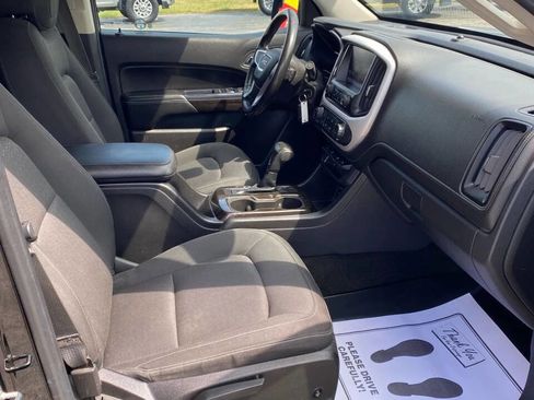 Used 2016 GMC Canyon SLE image 28