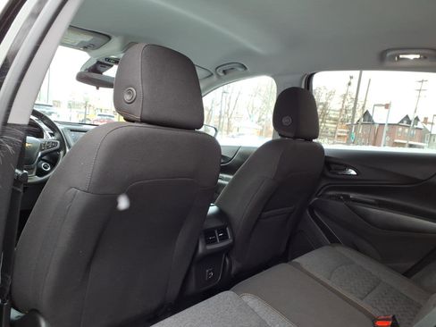 Used 2024 Chevrolet Equinox LT image 12