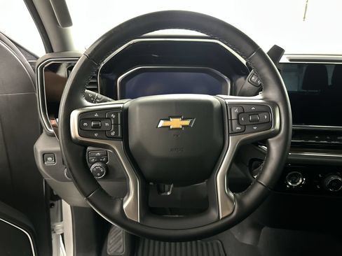Used 2024 Chevrolet Silverado 1500 LT AWD/4WD image 13