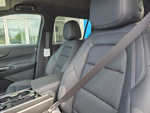 New 2027 Chevrolet Equinox LT w/ Convenience Package II AWD/4WD image 25