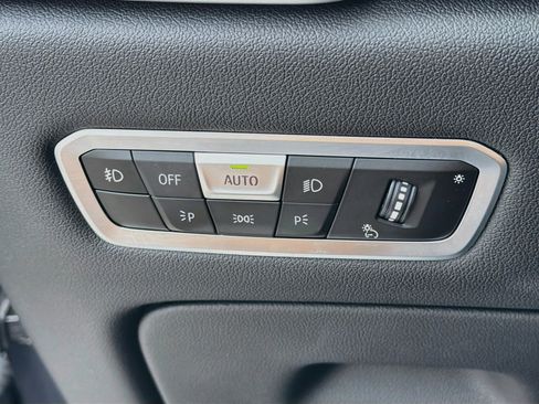 Used 2020 BMW X5 sDrive40i w/ Premium Package RWD image 36