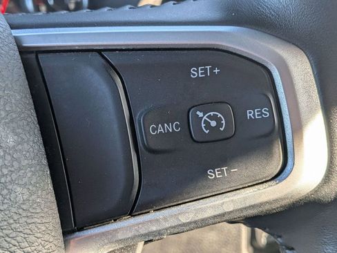 Used 2023 RAM 1500 Big Horn AWD/4WD image 21