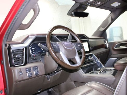 Used 2024 GMC Sierra 2500 Denali w/ Denali Reserve Package image 23