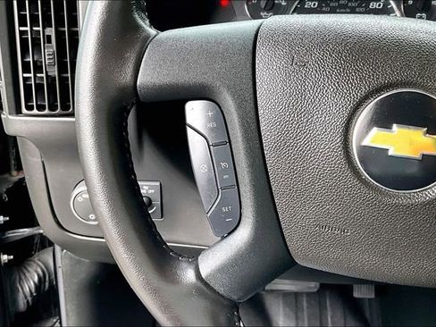 Used 2021 Chevrolet Express 2500 w/ Driver Convenience Package image 11