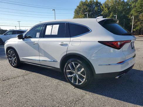 Certified 2023 Acura MDX FWD w/ Technology Package image 7