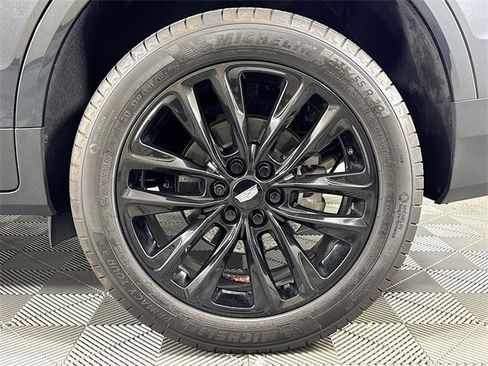 Used 2022 Cadillac XT5 Luxury w/ LPO, ONYX Package image 46