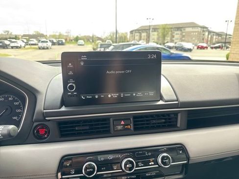 Certified 2024 Honda Pilot EX-L image 14